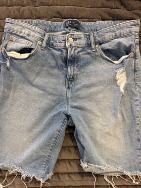 GAP Women’s Light Blue Distressed Denim Shorts